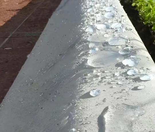 龙南硅烷浸渍涂料在混凝土保护中的应用